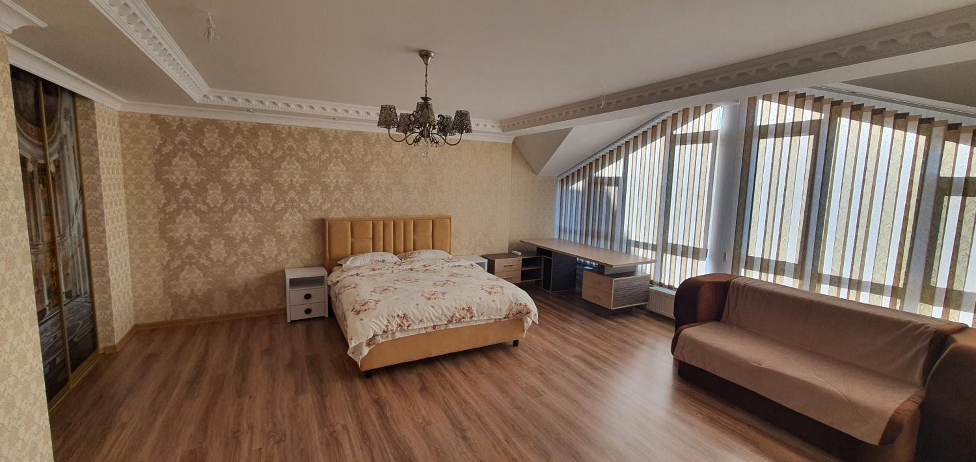 Apartment Airport Singera